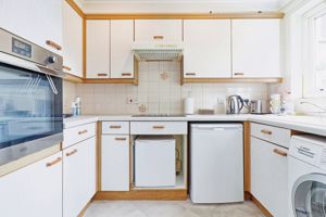 KITCHEN- click for photo gallery